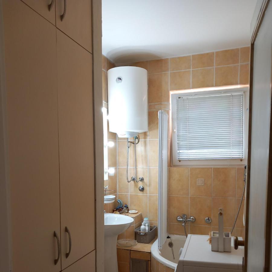Apartment Navigator'S Lodging Котор Экстерьер фото